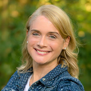 Michelle Hibra headshot
