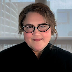 Laura Schulz headshot